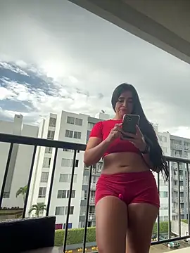 RoseOnYou online show from 04.17.26