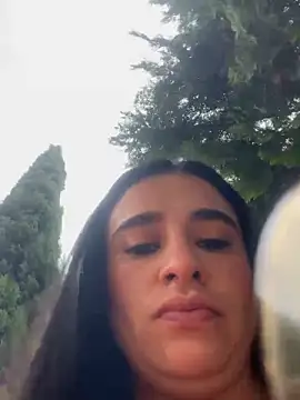 RoseOnYou online show from 04.19.26