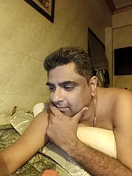 hardnhornybull online show from 02.02.26