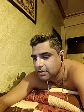 hardnhornybull online show from 04.17.26