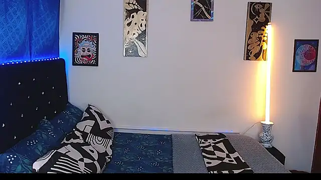 Snapshot of yorsamm_smit chatting on 02.13.26 yorsamm smit online show from 02.13.26