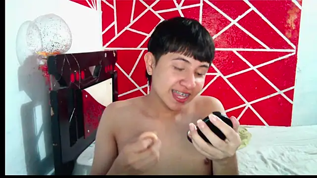 Snapshot of DIDIER_777 chatting on 02.11.26 DIDIER 777 online show from 02.11.26