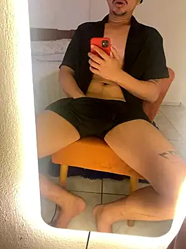 Snapshot of GostosoRS25 chatting on 01.11.26 GostosoRS25 online show from 01.11.26