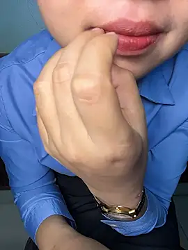 Bong lovelyy online show from 01.19.26