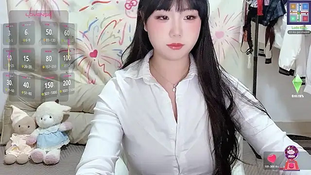 Snapshot of xiaoguai99 chatting on 05.08.26 xiaoguai99 online show from 05.08.26