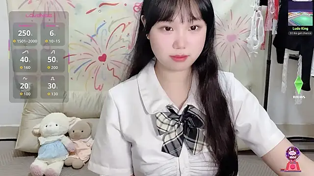 Snapshot of xiaoguai99 chatting on 06.14.26 xiaoguai99 online show from 06.14.26
