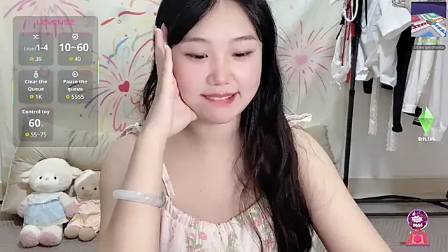 Snapshot of xiaoguai99 chatting on 06.30.26 xiaoguai99 online show from 06.30.26