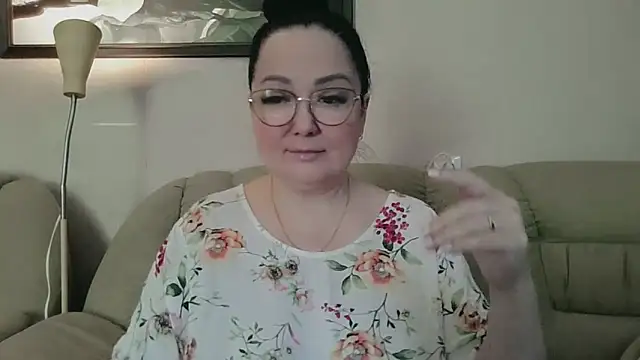 infinity loveliness online show from 03.09.26