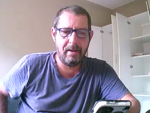 Snapshot of palmview2 chatting on 03.31.26 palmview2 online show from 03.31.26
