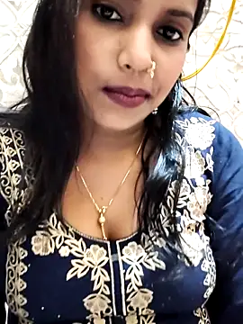 Snapshot of SA-K-SHI chatting on 02.05.26 SA-K-SHI online show from 02.05.26
