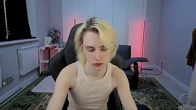 lucidangelok1 online show from 03.17.26