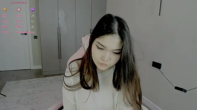 Aiko mainee online show from 02.20.26