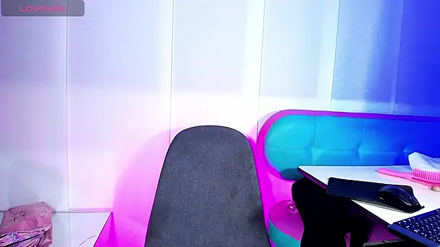 Sue blue online show from 03.12.26