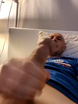 Snapshot of parish7196 chatting on 01.08.26 parish7196 online show from 01.08.26