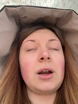 Snapshot of BlondeHott chatting on 02.09.26 BlondeHott online show from 02.09.26