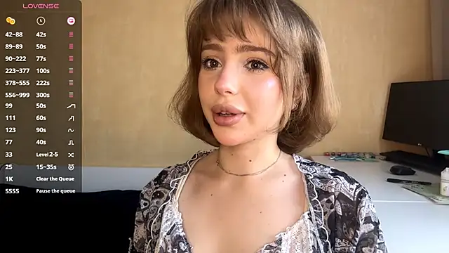 lil glow online show from 01.17.26