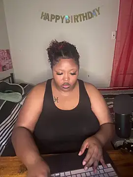 Chocolatebunnyxx96 online show from 02.20.26