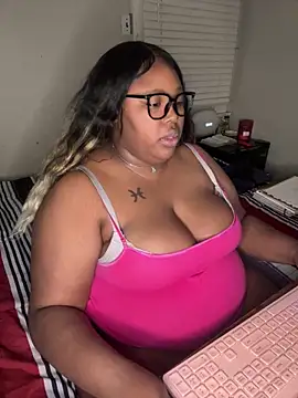 Chocolatebunnyxx96 online show from 03.23.26