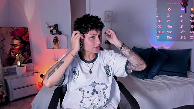 Snapshot of Zury_Ramirez chatting on 02.06.26 Zury Ramirez online show from 02.06.26