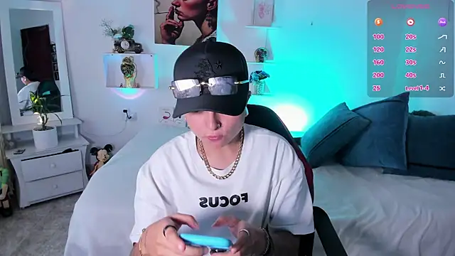 Snapshot of Zury_Ramirez chatting on 02.12.26 Zury Ramirez online show from 02.12.26