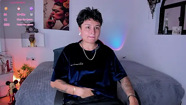 Snapshot of Zury_Ramirez chatting on 02.23.26 Zury Ramirez online show from 02.23.26