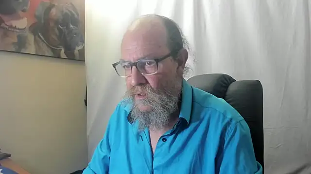 Uncle Hottie online show from 01.08.26