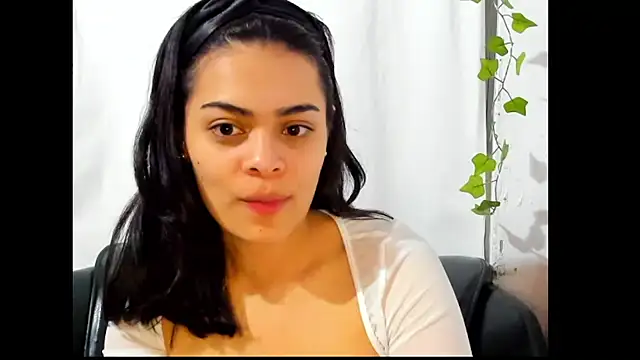 Snapshot of Antonella_Gomez22 chatting on 05.01.26 Antonella Gomez22 online show from 05.01.26