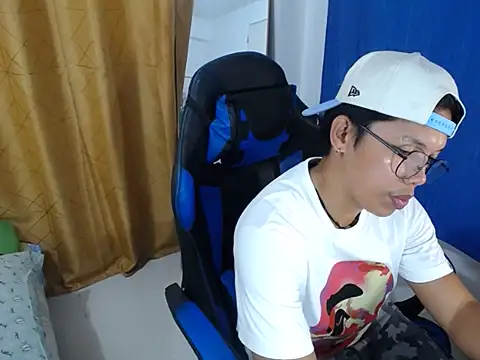 Snapshot of holly_oreo chatting on 06.30.26 holly oreo online show from 06.30.26