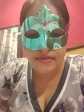 Snapshot of 01Roshani chatting on 07.12.26 01Roshani online show from 07.12.26