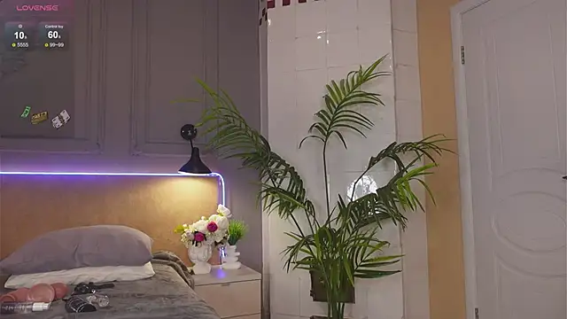 Lil  Fleur online show from 03.02.26