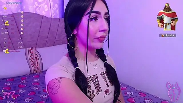 Snapshot of SweetLiamn chatting on 02.25.26 SweetLiamn online show from 02.25.26