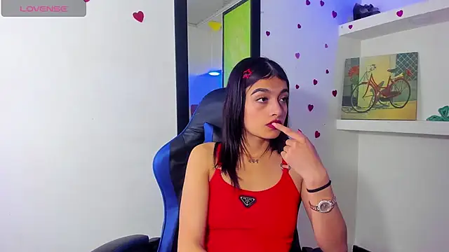 honeyluxe  online show from 06.19.26