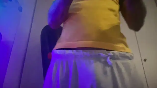 Snapshot of JSYMON chatting on 02.18.26 JSYMON online show from 02.18.26