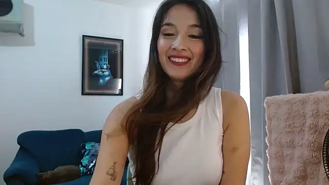 Snapshot of Almaglow_ chatting on 06.06.26 Almaglow online show from 06.06.26