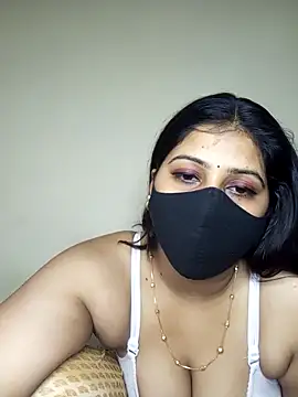 Kushi Sharmaa online show from 02.28.26