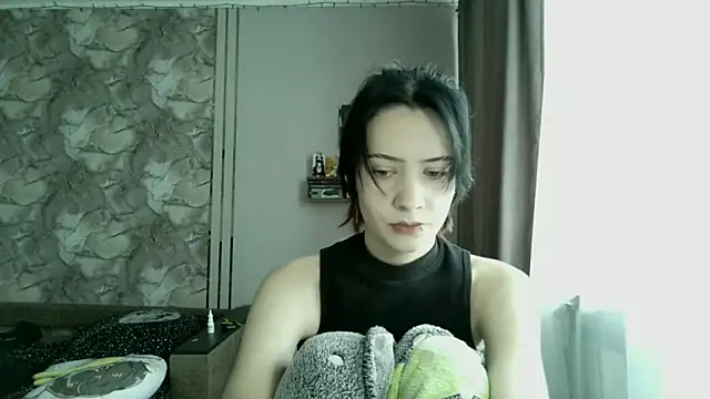 LxayBloom online show from 02.04.26