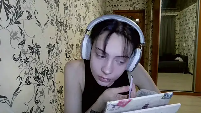 LxayBloom online show from 04.04.26