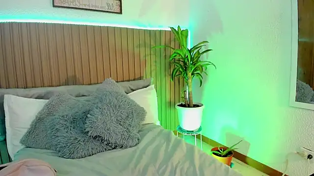 IndieMiller online show from 04.11.26