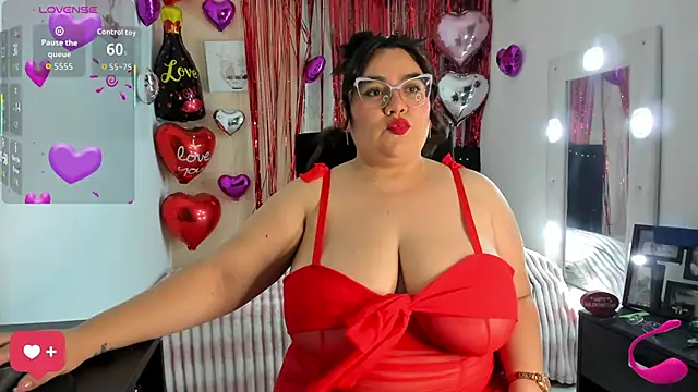 KarlaLannee online show from 02.15.26