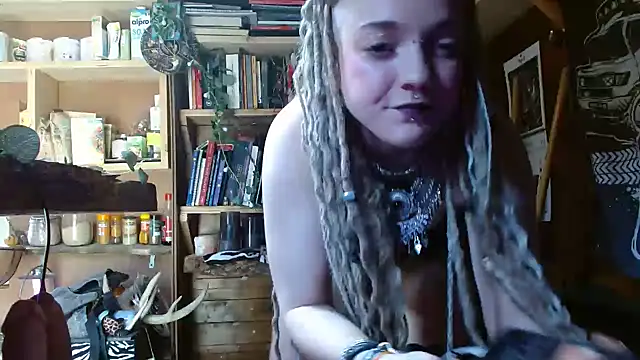 spiralhokkaido23 online show from 04.17.26