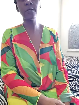 Snapshot of princess-boobz chatting on 02.19.26 princess-boobz online show from 02.19.26