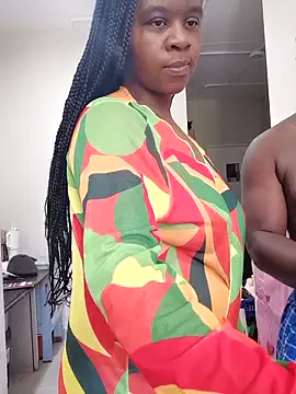 Snapshot of princess-boobz chatting on 02.25.26 princess-boobz online show from 02.25.26