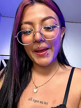 queen of you heart online show from 01.09.26