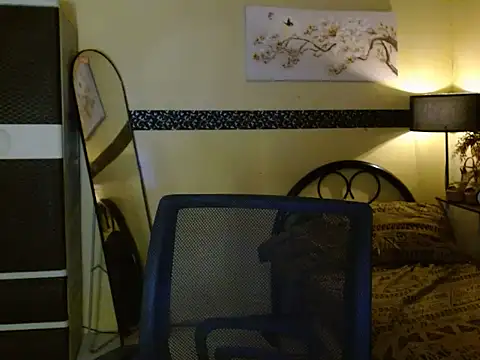 EnviousMaddie online show from 03.31.26