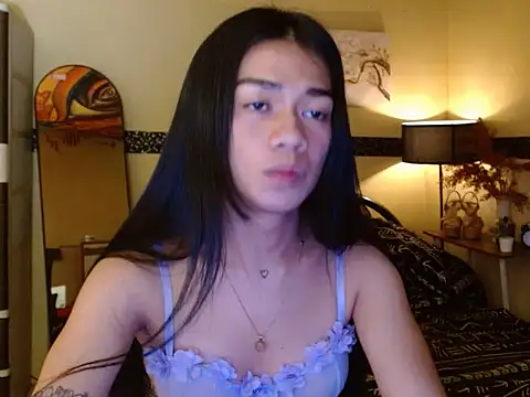 Snapshot of EnviousMaddie chatting on 05.26.26 EnviousMaddie online show from 05.26.26