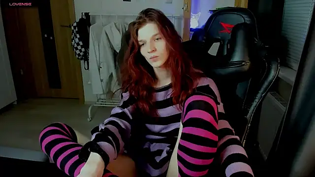 iceseeker2 online show from 04.05.26