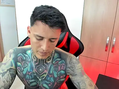 Snapshot of Chrissblack chatting on 02.16.26 Chrissblack online show from 02.16.26