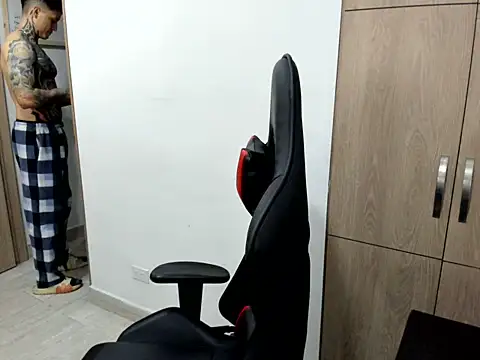 Snapshot of Chrissblack chatting on 02.20.26 Chrissblack online show from 02.20.26