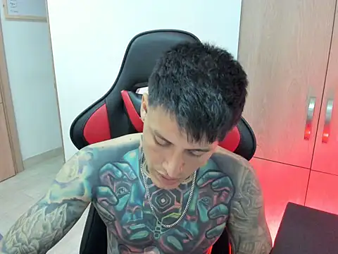 Snapshot of Chrissblack chatting on 02.28.26 Chrissblack online show from 02.28.26