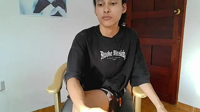 Snapshot of DeusGoth chatting on 05.21.26 DeusGoth online show from 05.21.26
